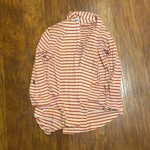Hip light sweater